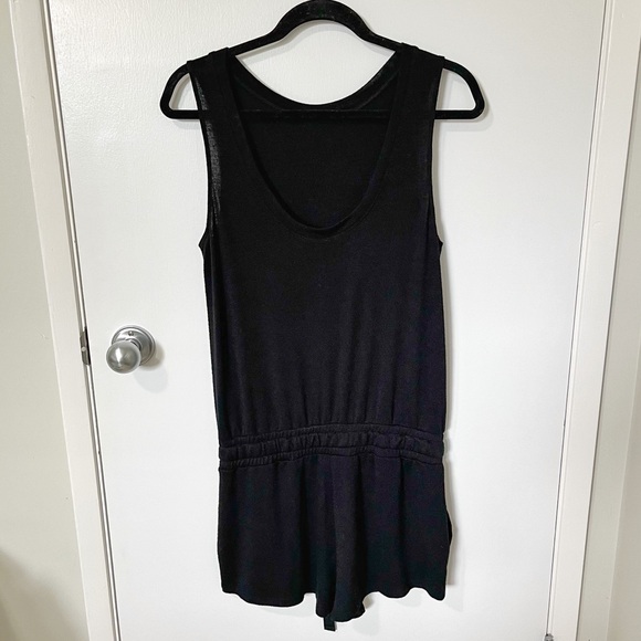 Aritzia Wilfred Izabel Scoop Back Sleeveless Knit Romper Black size XSmall - Picture 8 of 15